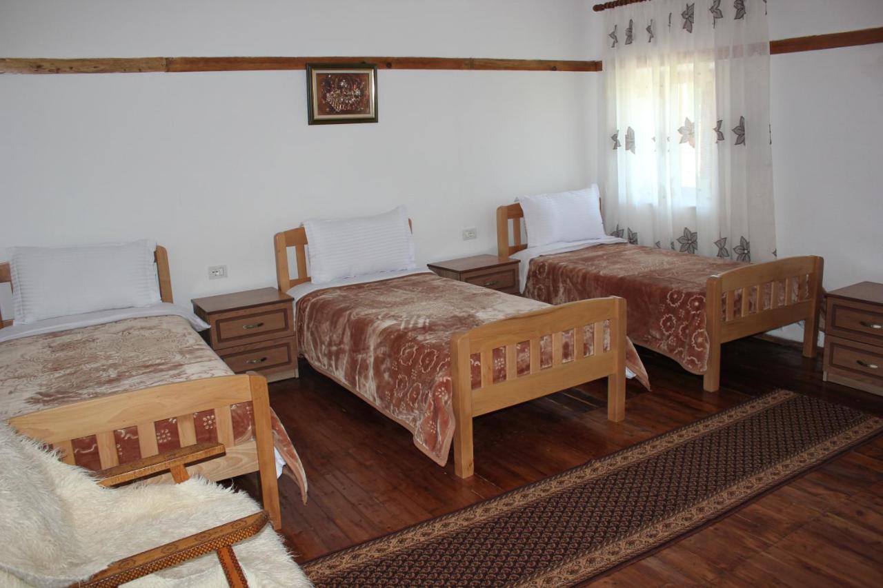 Guest House Sabriu Rabdisht Bagian luar foto
