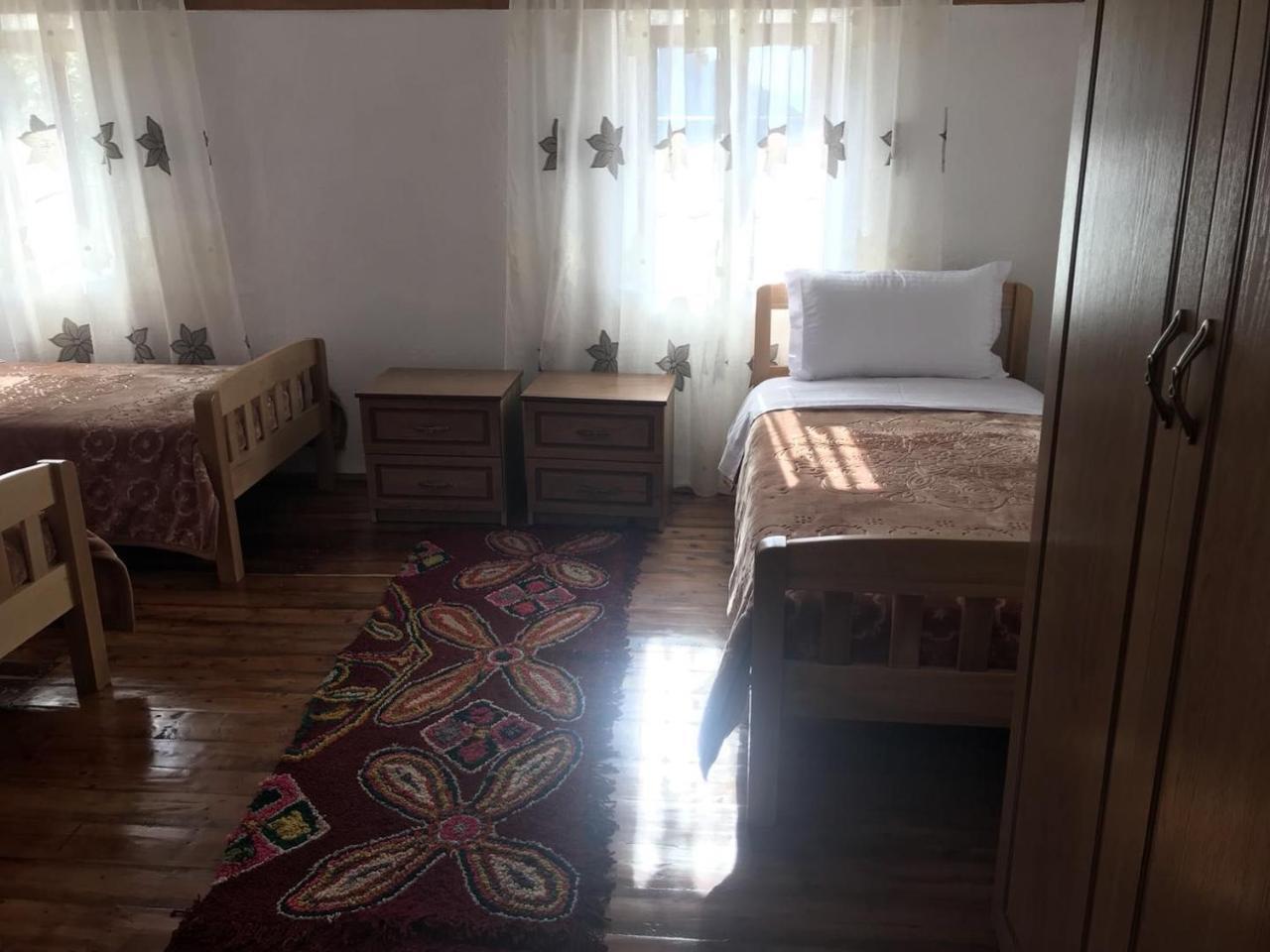 Guest House Sabriu Rabdisht Bagian luar foto
